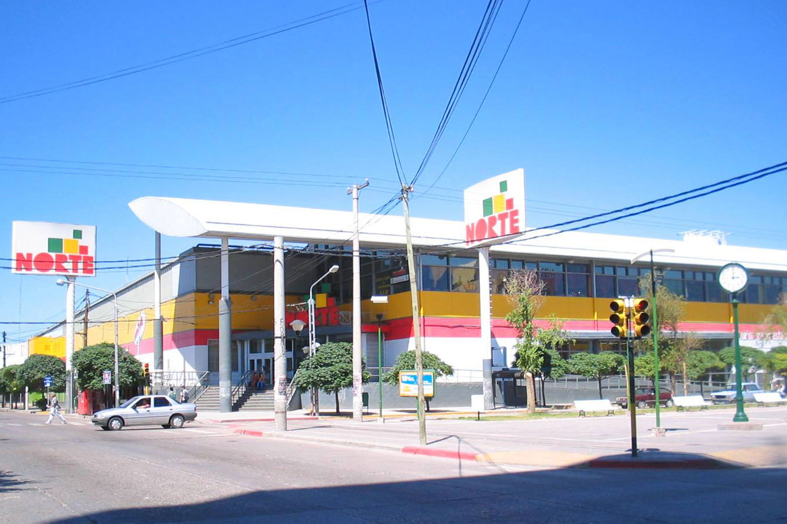 Supermercado Norte - Neuquén - Cuzzuol