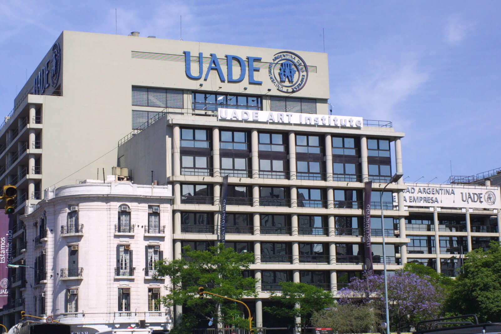 Universidad UADE - Cuzzuol